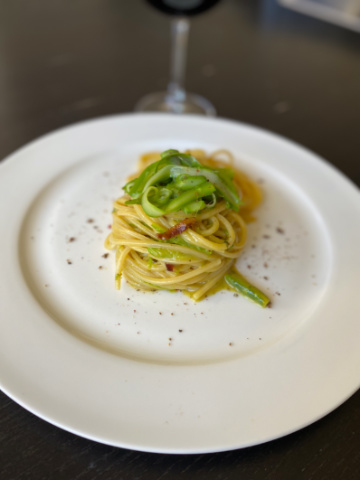 Asparagi e guanciale